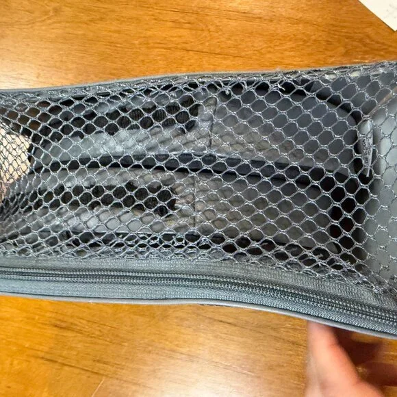 Everlast Core Punch Mitts, One Size – Boxing Training Pads - Picture 13 of 15